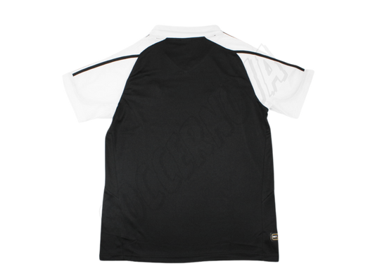 Camiseta de visitante del Real Madrid 2001/02