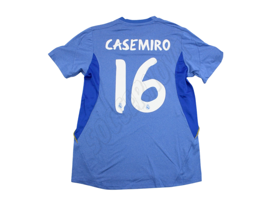Camiseta de visitante del Real Madrid 2013/14