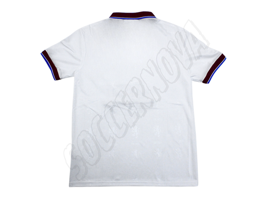 Camiseta visitante del Aston Villa 1996/97