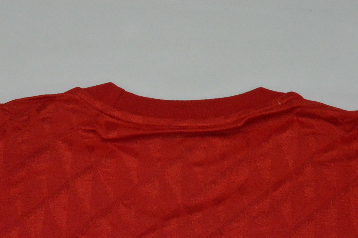 Camiseta local del Liverpool FC 2010/12