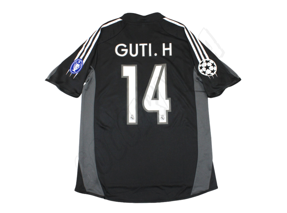 Camiseta de visitante del Real Madrid 2004/05