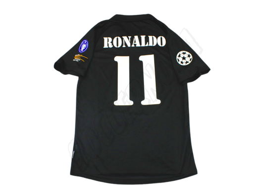 Camiseta de visitante del Real Madrid Centenario 2002/03