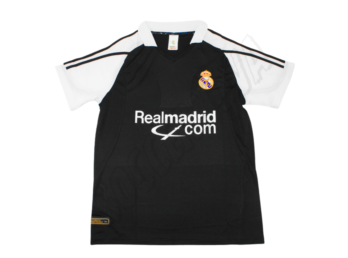 Camiseta de visitante del Real Madrid 2001/02