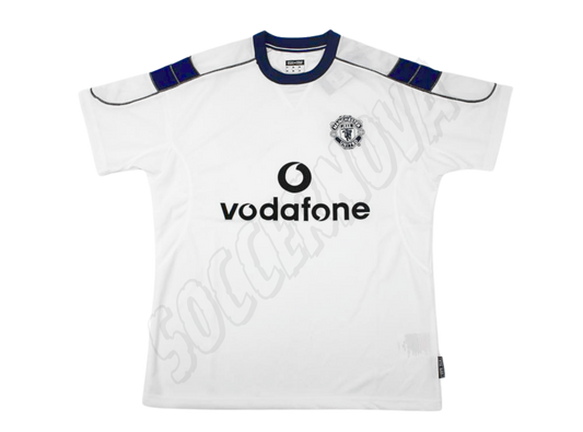 Manchester United 2000/01 Away Shirt