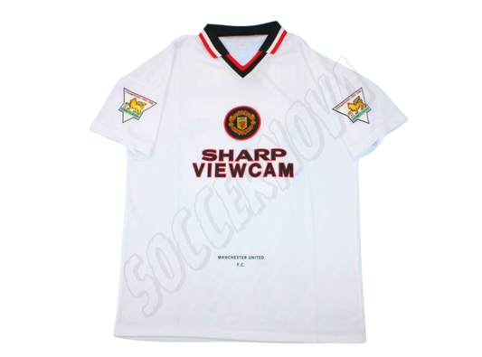 Manchester United 1996/97 Away Shirt