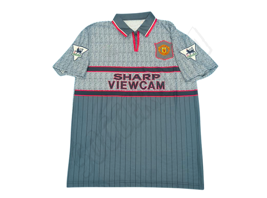 Manchester United 1995/96 Away Shirt