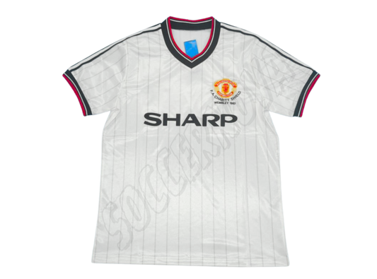 Camiseta de visitante del Manchester United de la FA Charity Shield de 1983
