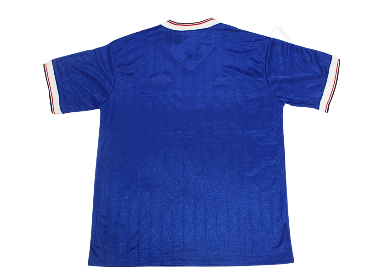Camiseta de la tercera equipación del Manchester United 1982/84