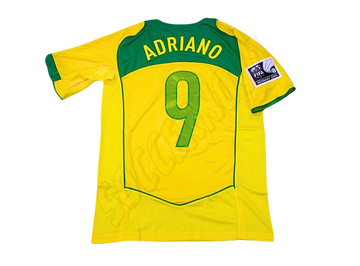 Camiseta Local de Brasil 2004/05