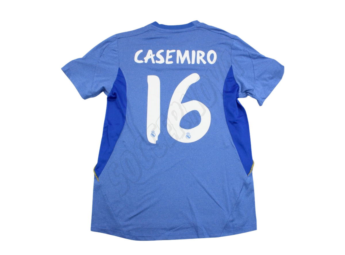 Camiseta de visitante del Real Madrid 2013/14