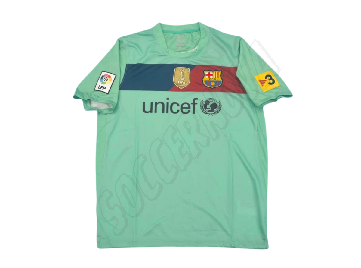Barcelona 2010/11 Away Shirt
