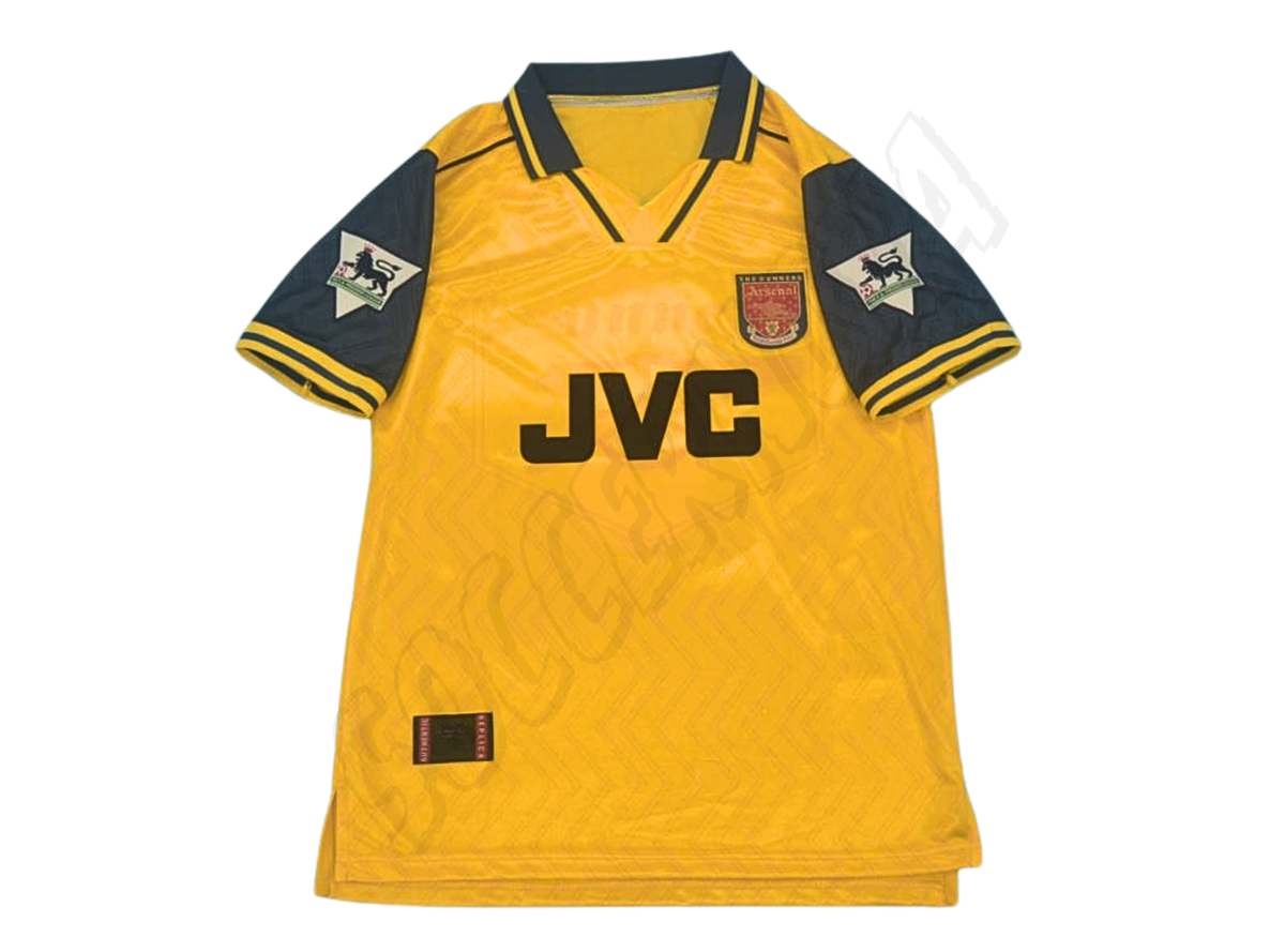 Arsenal 1996/97 Away Shirt