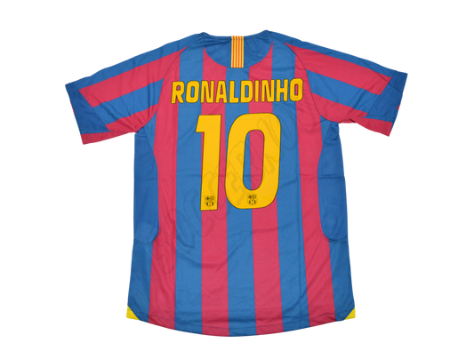 Camiseta de casa del Barcelona 2005/06