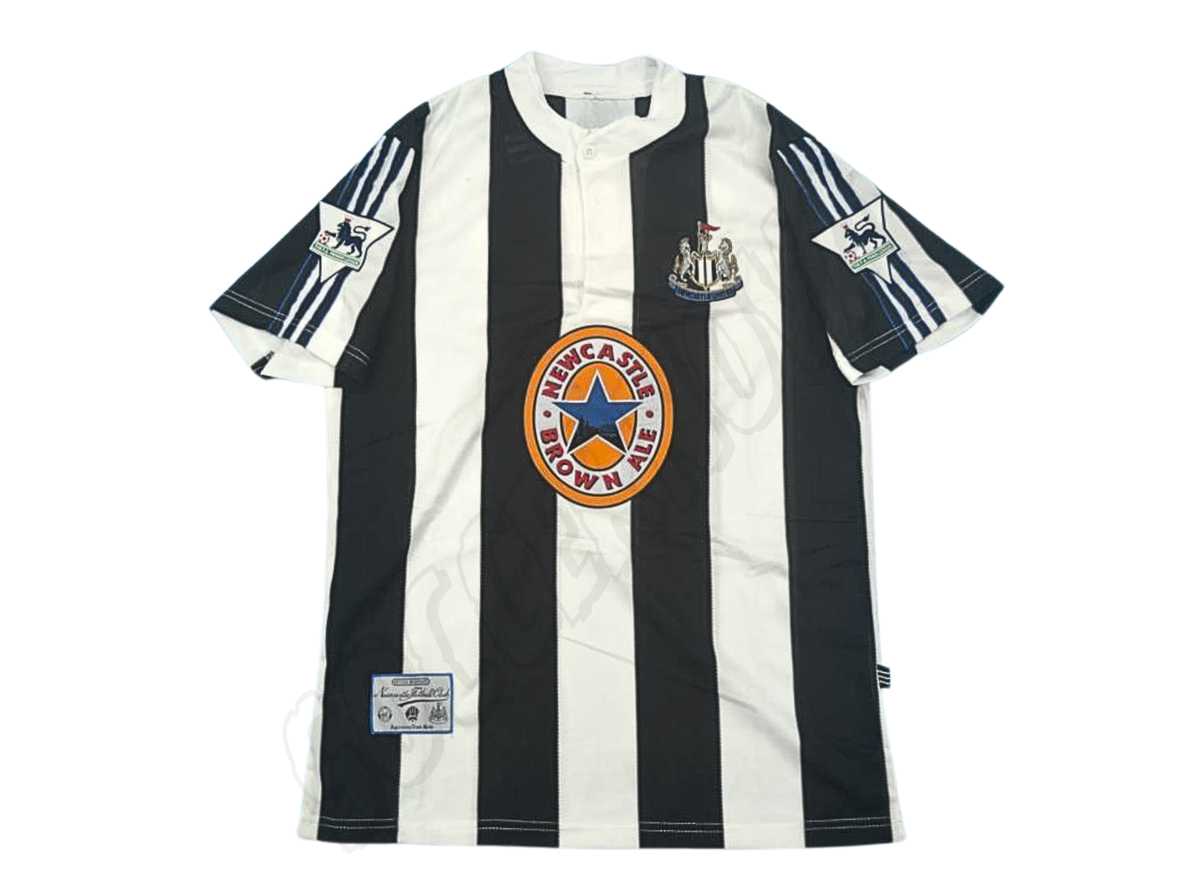 Maillot domicile de Newcastle United 1995/97