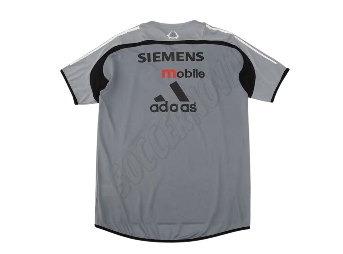 Real Madrid 2004/05 Training Shirt 2
