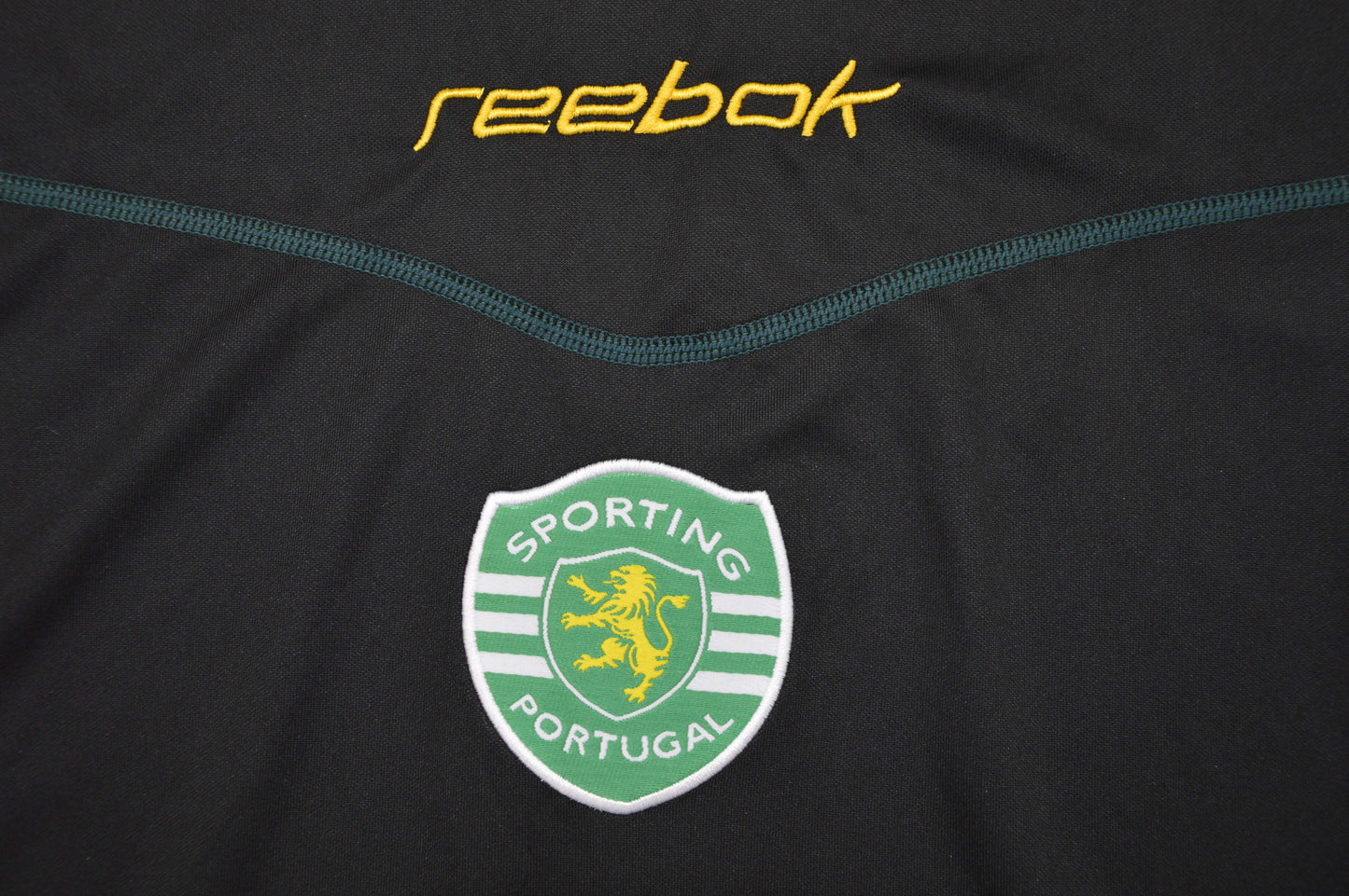 Sporting Lisbon 2002/03 Away Shirt
