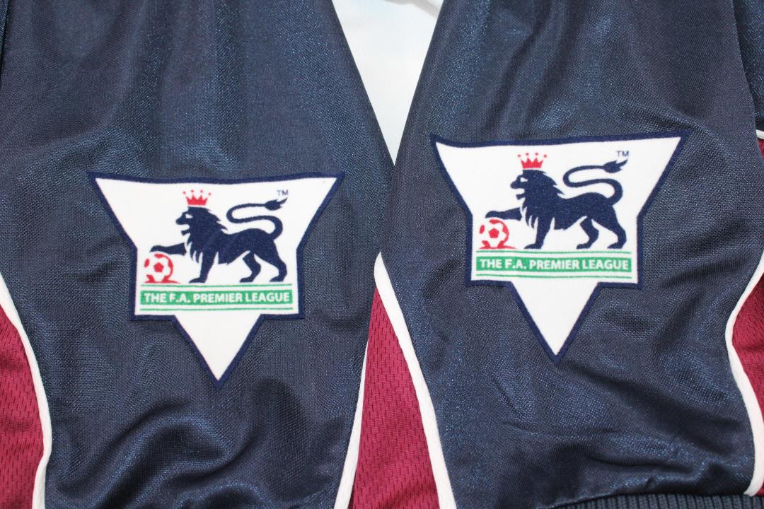 Camiseta visitante del West Ham United 1999/01