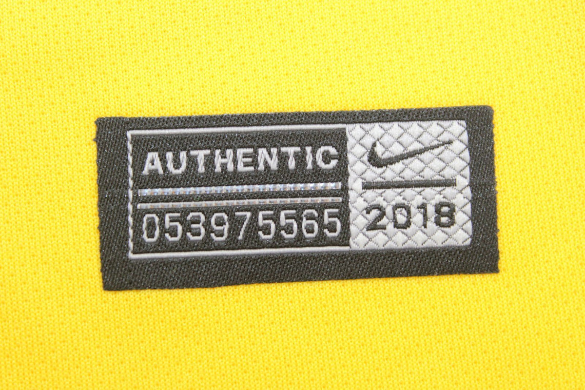 Camiseta local de Brasil 2018/19