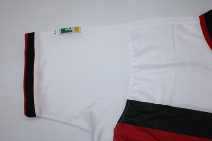 Camiseta visitante del Flamengo 2001