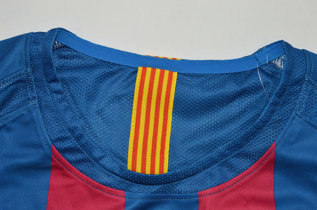 Camiseta de casa del Barcelona 2005/06