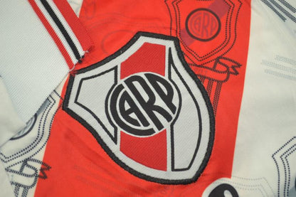 Camiseta de local del River Plate 1996/97