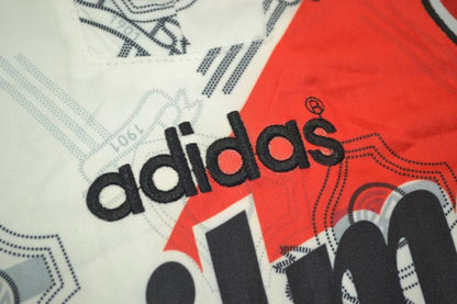 Camiseta de local del River Plate 1996/97