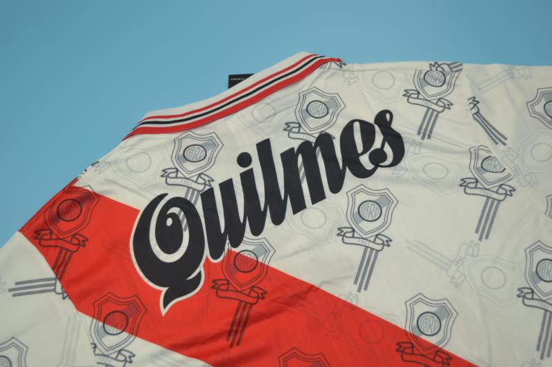 Camiseta de local del River Plate 1996/97