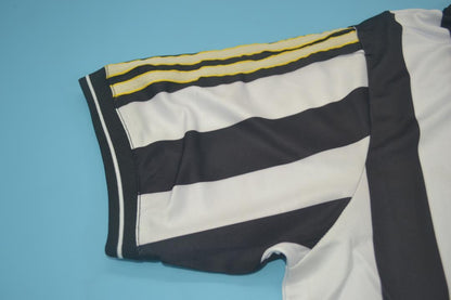 Camiseta de local del Newcastle United 1997/99