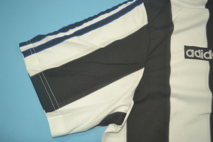 Maillot domicile de Newcastle United 1995/97