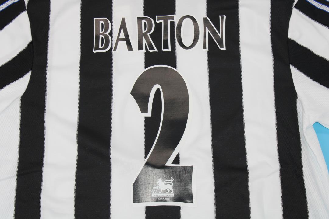 Camiseta Local del Newcastle United 1999/00