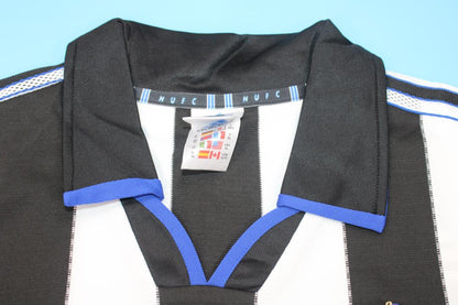 Camiseta Local del Newcastle United 1999/00
