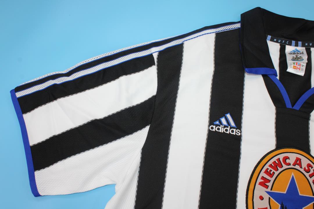 Camiseta Local del Newcastle United 1999/00