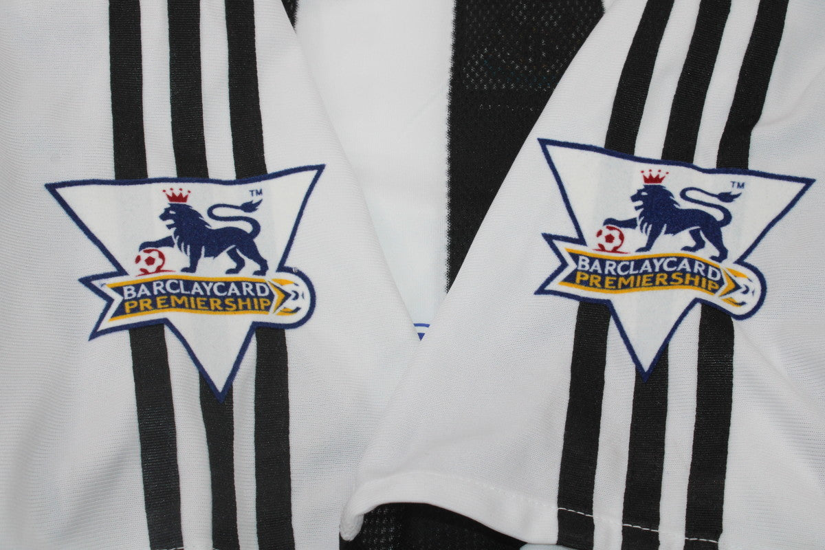 Camiseta local del Newcastle United 2003/05