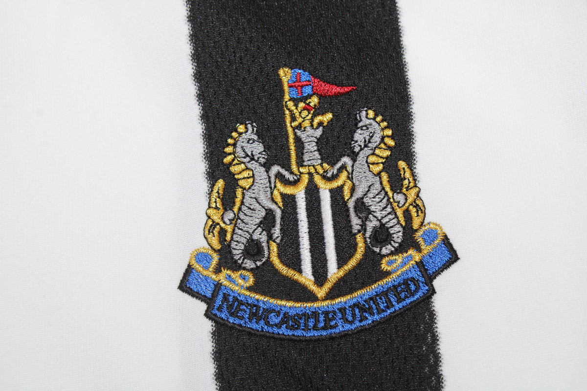 Camiseta local del Newcastle United 2003/05