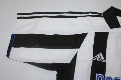 Camiseta local del Newcastle United 2003/05