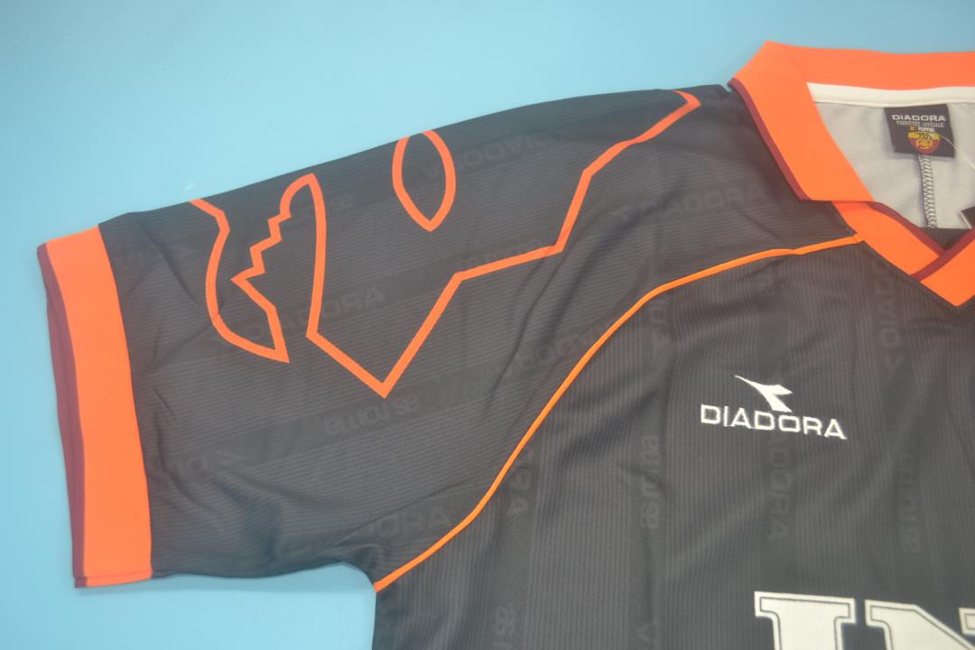 Camiseta alternativa de la AS Roma 1999/00