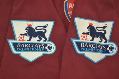Camiseta de local del Arsenal 2005/06