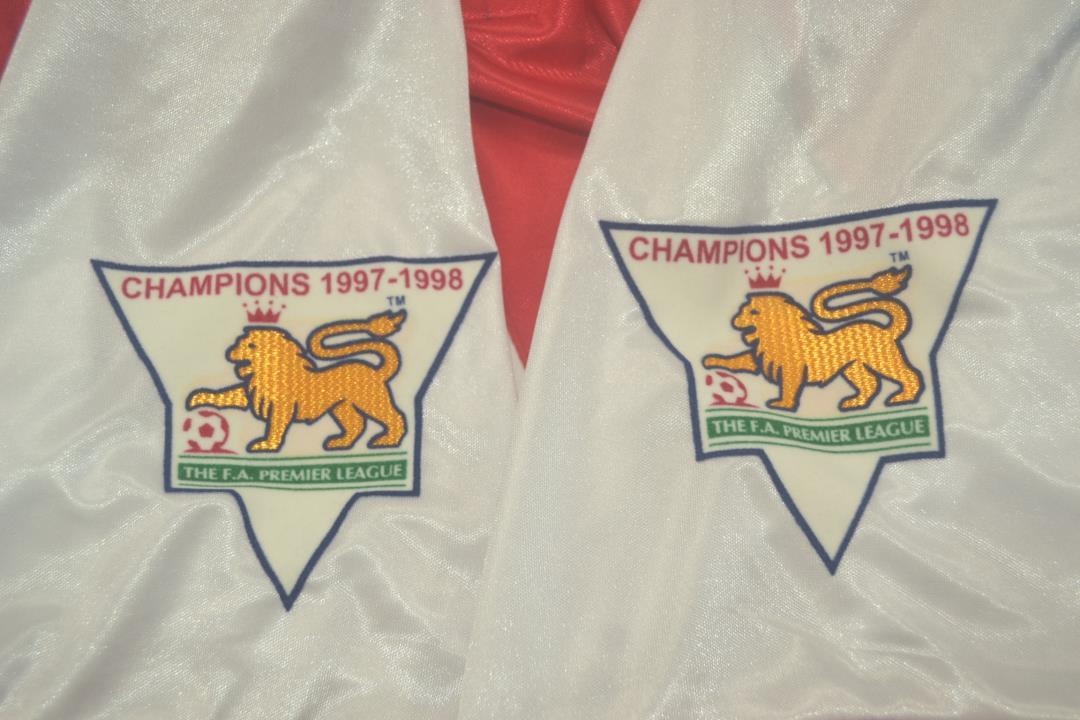 Camiseta de local del Arsenal 1998/99