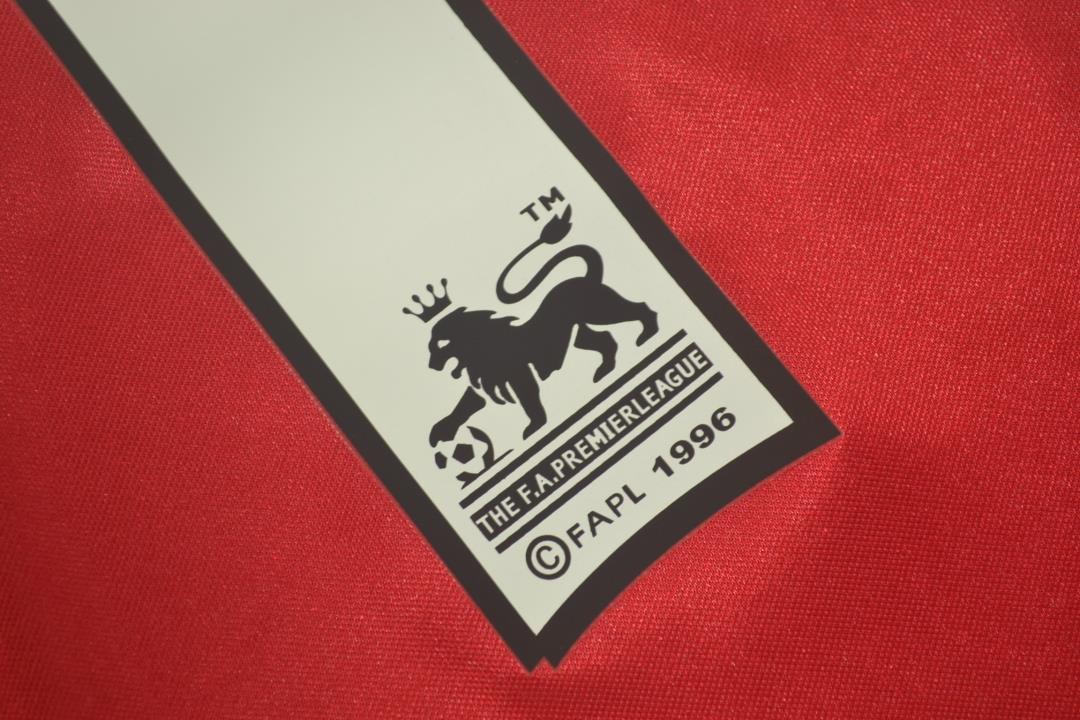 Arsenal 2006/08 Home Shirt