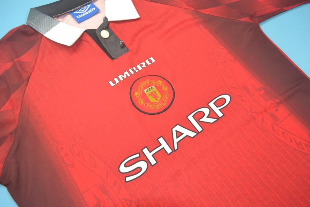 Camiseta local del Manchester United 1996-98