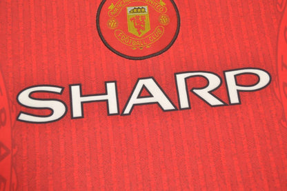 Manchester United 1996/98 Long Sleeves Home Shirt