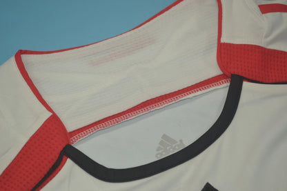 Camiseta de la segunda equipación del AC Milan 2006/07 para la final de la Liga de Campeones, manga larga