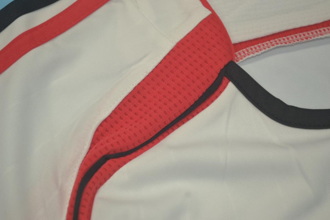 Camiseta de la segunda equipación del AC Milan 2006/07 para la final de la Liga de Campeones, manga larga