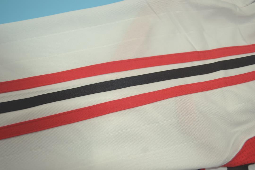 Camiseta de la segunda equipación del AC Milan 2006/07 para la final de la Liga de Campeones, manga larga