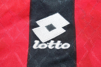 Camiseta local del AC Milan 1995/96