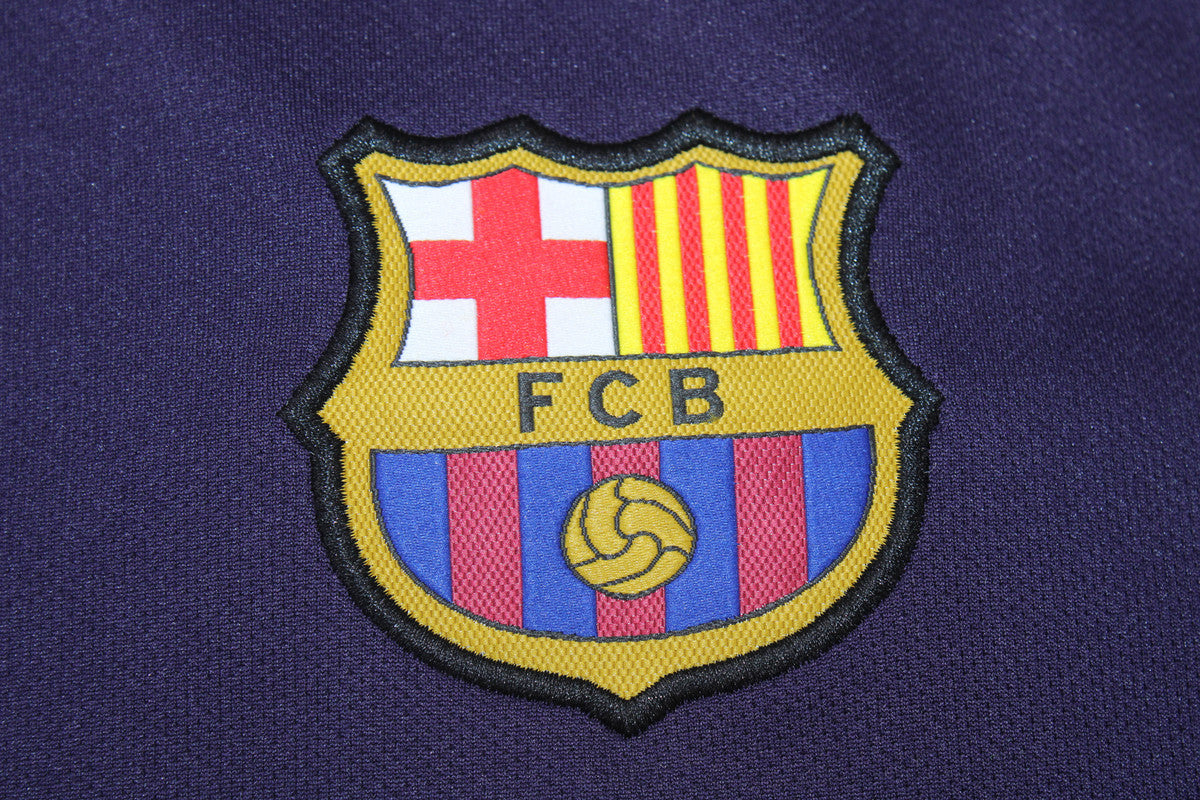 Barcelona 2016/17 Away Shirt