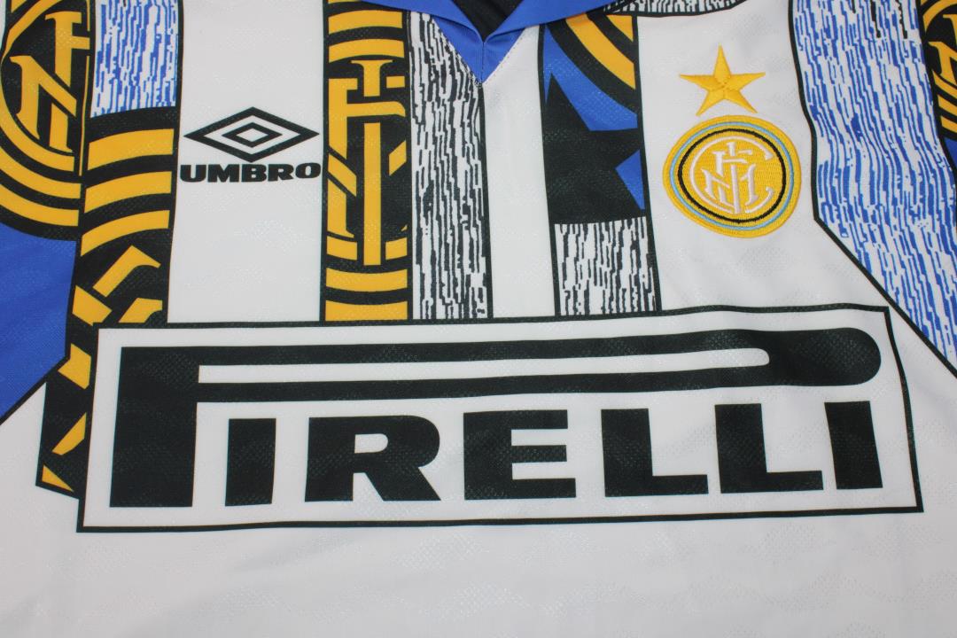 Inter Milan 1995/96 Away Shirt