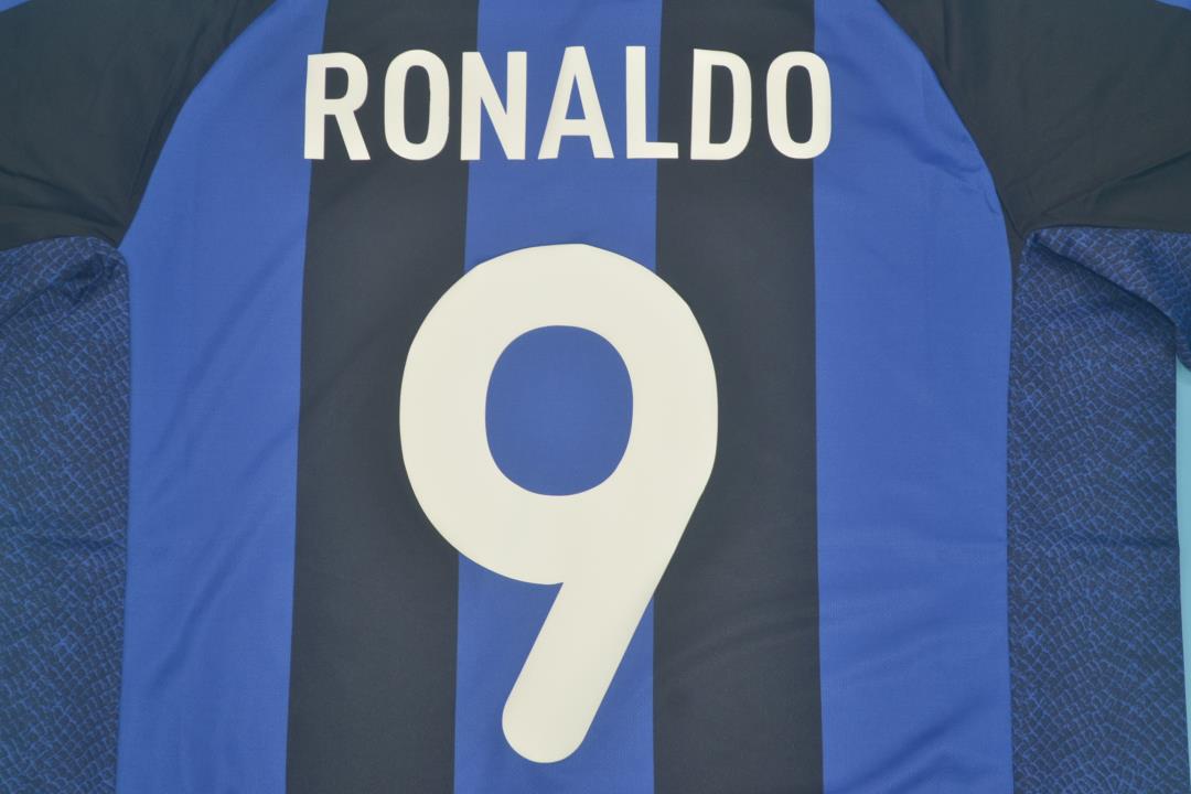 Camiseta de local del Inter de Milán 2001/02