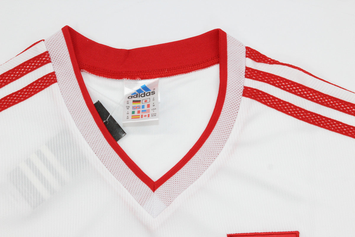 China 1998/99 Away Shirt