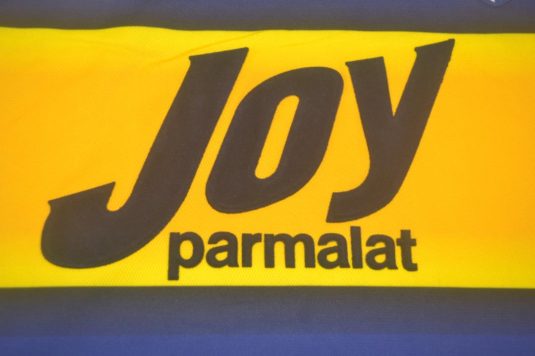 Camiseta local del Parma 2001/02
